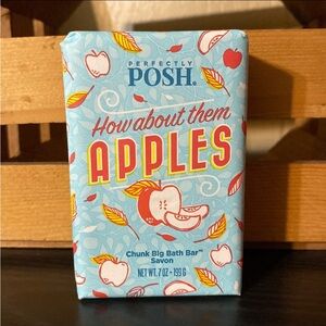 Perfectly Posh How About them Apples soap chunk